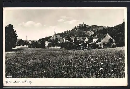 AK Hohenecken, Ortsansicht mit Burg von einer Wiese aus