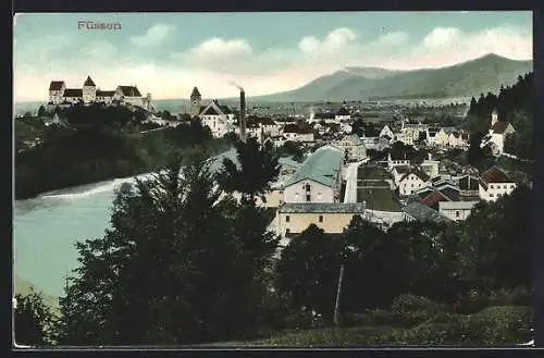 AK Füssen, Totalansicht mit Fluss und Bergpanorama