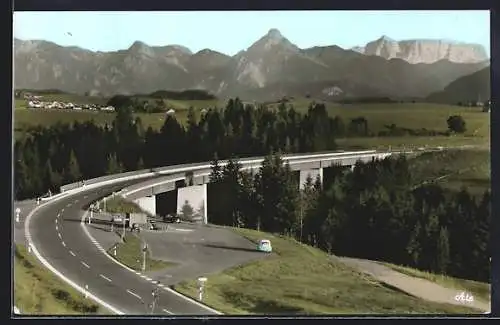 AK Nesselwang /Allgäu, Wertachbrücke mit Säuling u. Zugspitze