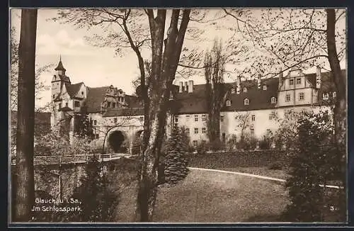 AK Glauchau i. Sa., Im Schlosspark