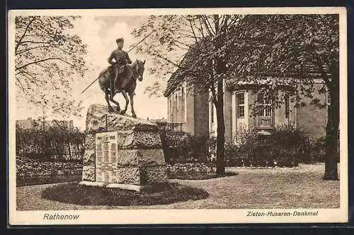 AK Rathenow, Zieten-Husaren-Denkmal