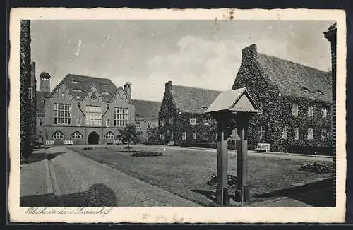 AK Bremen, Altenheim der Egestorff-Stiftung in Osterholz-Tenever, Blick in den Innenhof