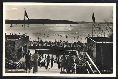 AK Berlin-Wannsee, Strandbad-Treppen zum Strand