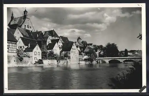 AK Besigheim, Uferpartie mit Brücke