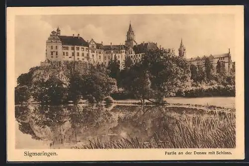 AK Sigmaringen, Partie an der Donau mit Schloss