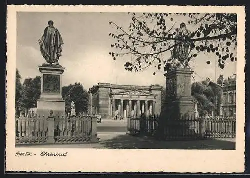 AK Berlin, Blick auf Ehrenmal, Unter den Linden