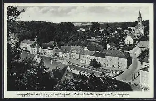 AK Bad Berggiesshübel, Blick auf die Landstrasse und den Kirchberg