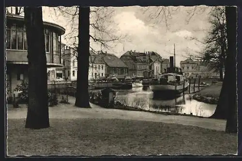 AK Oldenburg i. Oldb., Hafen mit Dampfboot