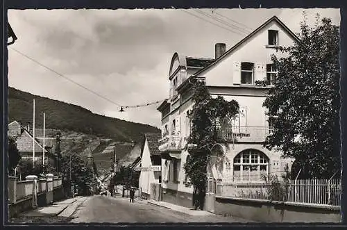 AK Wolfstein /Pfalz, Kurhotel Ney mit Strassenpartie