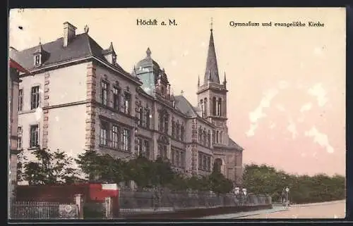 AK Höchst a. M., Gymnasium und evang. Kirche mit Strasse