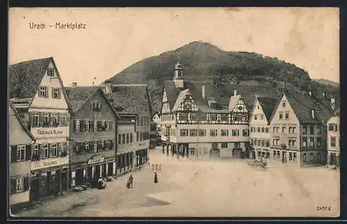 AK Bad Urach, Blick über den Marktplatz