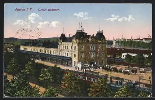 AK Plauen / Vogtland, Oberer Bahnhof mit Kutschen und Eisenbahn