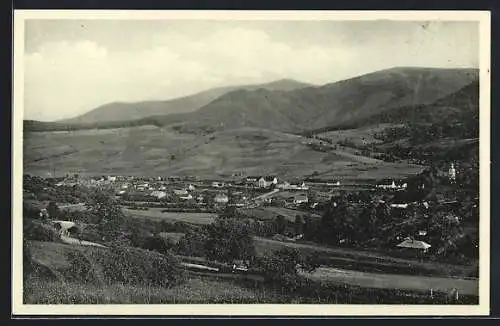 AK Volovec, Ortsansicht mit Blick ins Land