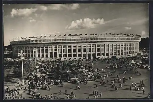 AK Moskau, Grand Oval of V. I. Lenin Cenrtral Stadium in Luzhniki