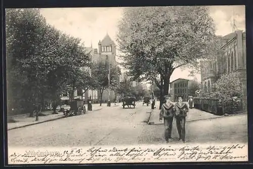 AK Wilhelmshaven, Gökerstrasse mit Werft-Speise- und Erholungshaus und Werftthor