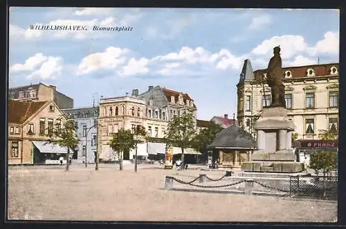 AK Wilhelmshaven, Bismarckplatz mit Denkmal