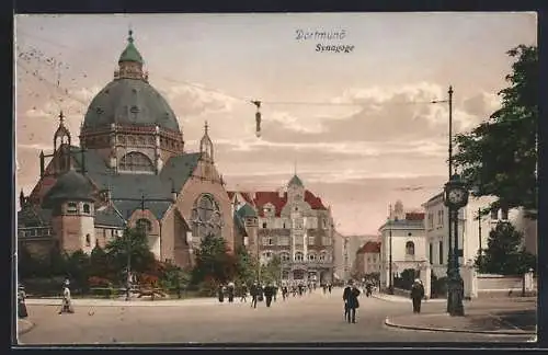 AK Dortmund, Strassenleben vor der Synagoge