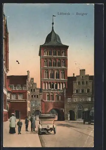 AK Lübeck, Blick auf das Burgtor