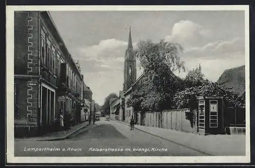 AK Lampertheim a. Rhein, Kaiserstrasse mit evangl. Kirche