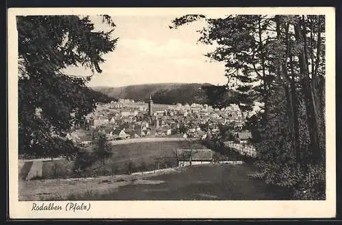 AK Rodalben /Pfalz, Teilansicht mit Bäumen