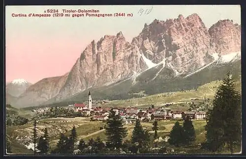 AK Cortina d`Ampezzo, Ortsansicht mit Tiroler-Dolomiten