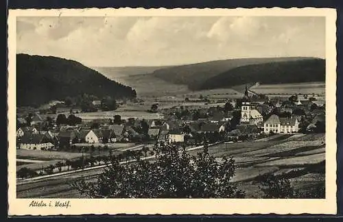 AK Atteln i. W., Ortsansicht mit Landstrasse und Umgebung