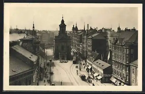 AK Wien, Partie an der Matzleinsdorfer Kirche aus der Vogelschau, Strassenbahn