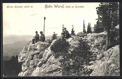 AK Hohe Wand, Kleine Kanzel mit Wanderern