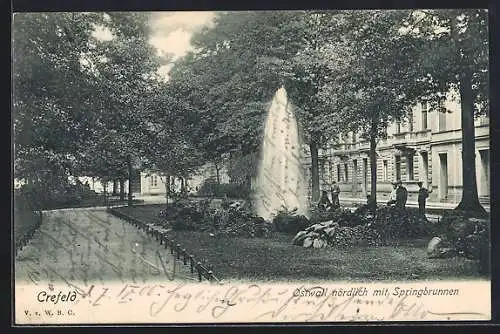 AK Crefeld, Ostwall nördlich mit Springbrunnen