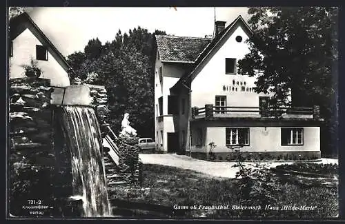 AK Gams, Haus Hilde Marie, Frauenstatue, parkendes Auto und kleiner Wasserfall