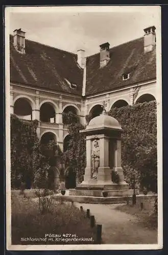 AK Pöllau, Schlosshof mit Kriegerdenkmal