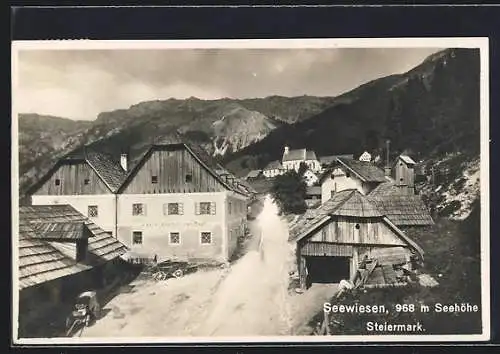 AK Seewiesen /Steiermark, Ortsansicht mit Gasthof zur Post