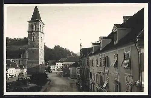 AK Judenburg, Strassenpartie mit Turm