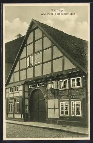 AK Stadthagen, Altes Haus in der Klosterstrasse