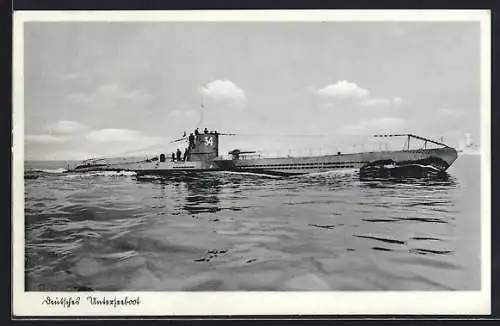 AK Deutsches Untersee-Boot U 34 auf See, Kriegsmarine