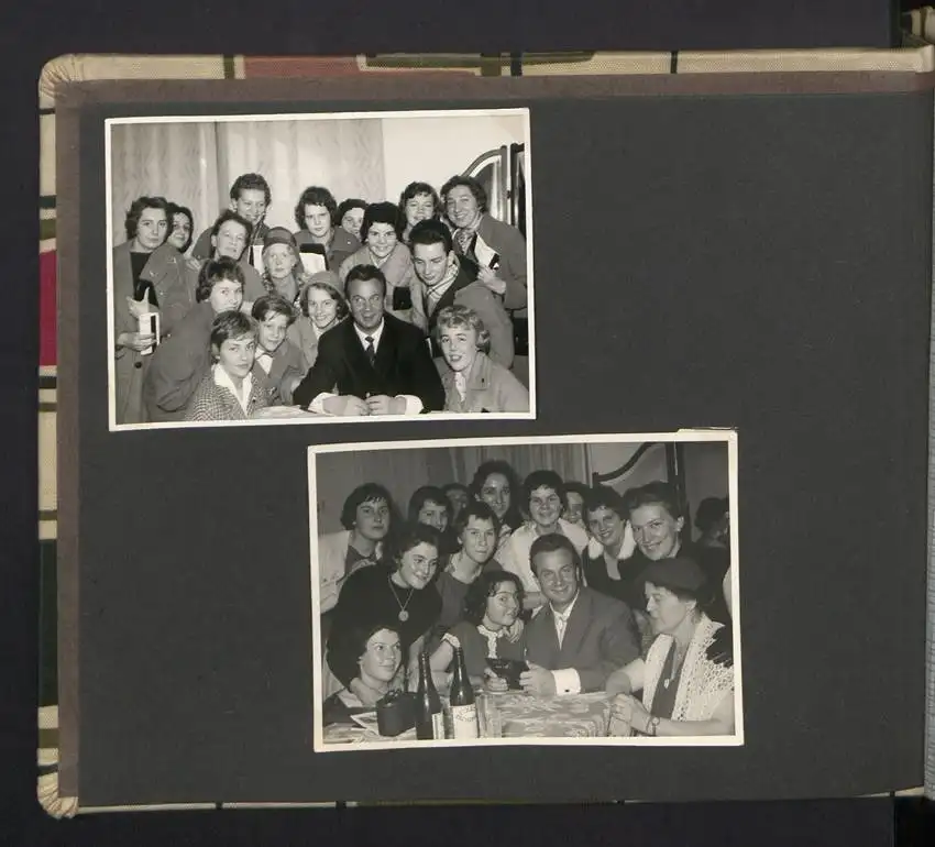Fotoalbum mit 105 Fotografien, Opernsänger Rudolf Schock, Privataufnahmen und Bühnenauftritte 0