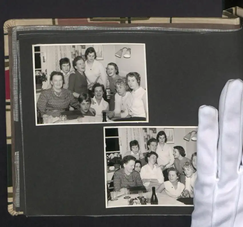 Fotoalbum mit 105 Fotografien, Opernsänger Rudolf Schock, Privataufnahmen und Bühnenauftritte 10