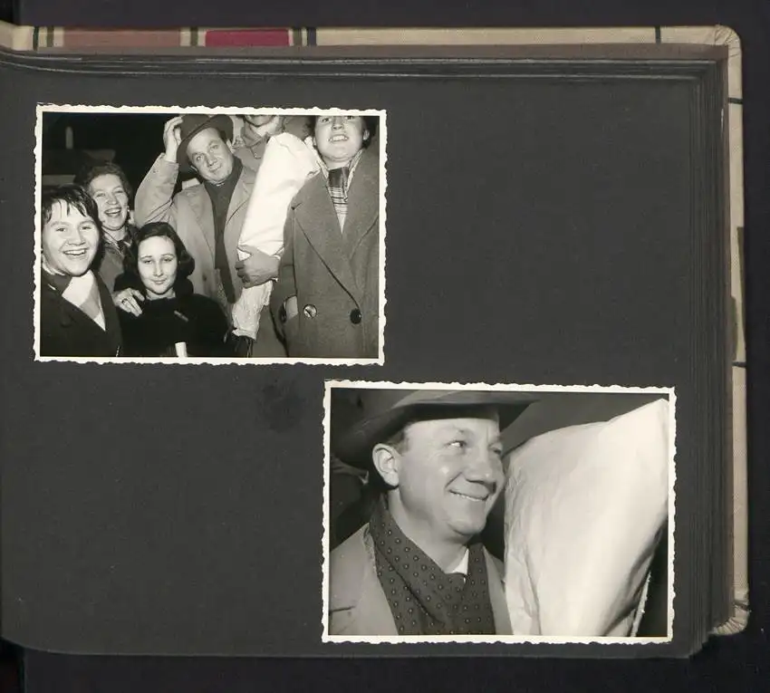 Fotoalbum mit 105 Fotografien, Opernsänger Rudolf Schock, Privataufnahmen und Bühnenauftritte 9