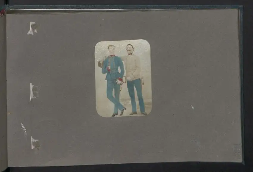 Fotoalbum mit 28 Fotografien auf Salzpapier und 2 Handzeichnungen, 1861, K.u.K. Soldaten Fotografiert von Oblt. Rossetti 11