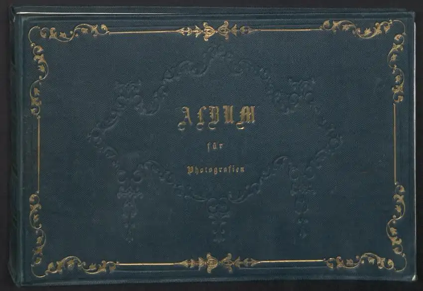 Fotoalbum mit 28 Fotografien auf Salzpapier und 2 Handzeichnungen, 1861, K.u.K. Soldaten Fotografiert von Oblt. Rossetti 30