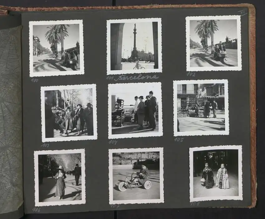 Fotoalbum mit 195 Fotografien, Ansicht Barcelona, Reise Schweiz-Spanien mit Autozug, Italien mit Grenze 0