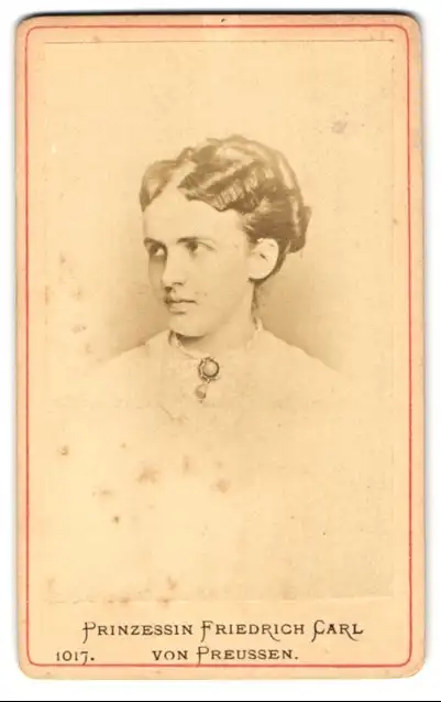2 Fotografien Prinzessin Maria Anna von Anhalt-Dessau und ihr Mann Prinz Friedrich Carl von Preussen 0