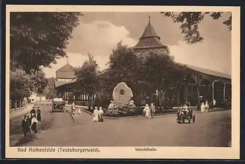 AK Bad Rothenfelde, Strasseneck an der Wandelhalle