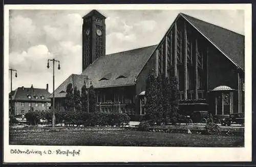 AK Oldenburg i. O., Bahnhof mit Uhrturm