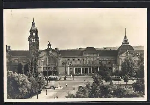 AK Wiesbaden, Blick auf die Hauptbahnhof