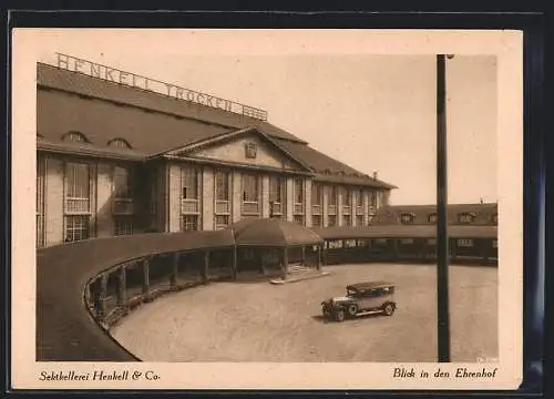 AK Wiesbaden-Biebrich / Rhein, Sektkellerei Henkell & Co., Ehrenhof