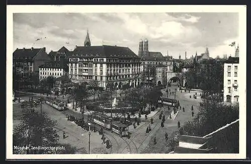 AK München, Sendlingertorplatz mit Strassenbahnen