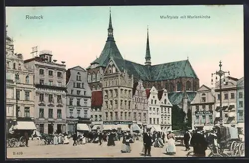 AK Rostock, Stände auf dem Marktplatz mit Marienkirche