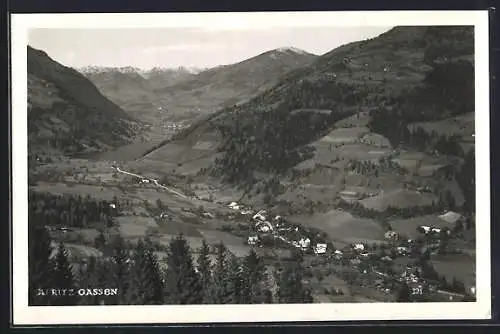 AK Afritz-Gassen, Ortsansicht mit umgebenden Bergen