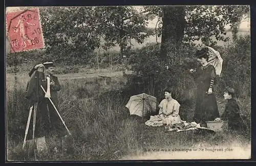 AK Drei Damen lassen sich beim Picknick fotografieren